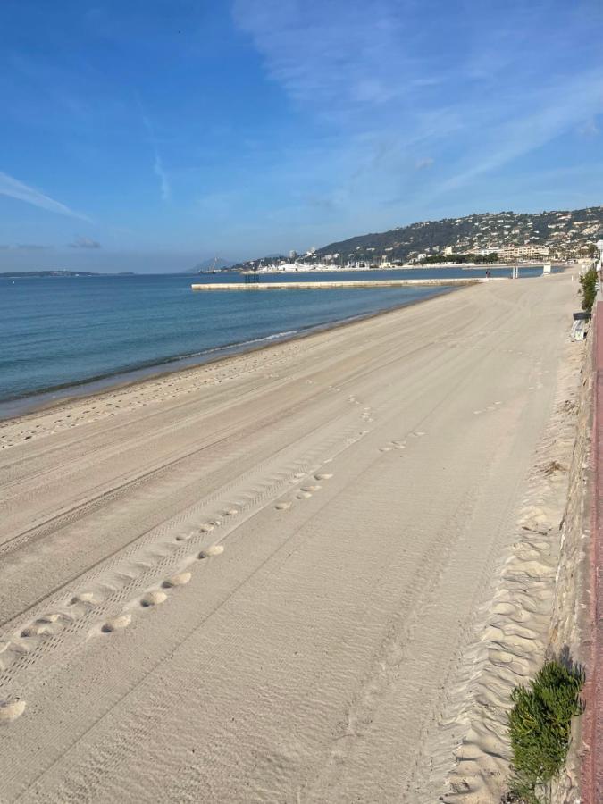 Grand Studio 7 Minutes De La Plage Et Climatise Sur Juan Les Pins Antibes Exterior photo